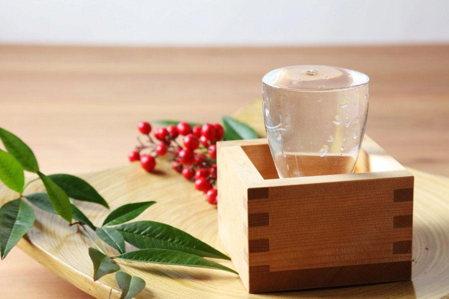 お正月イメージ祝い酒